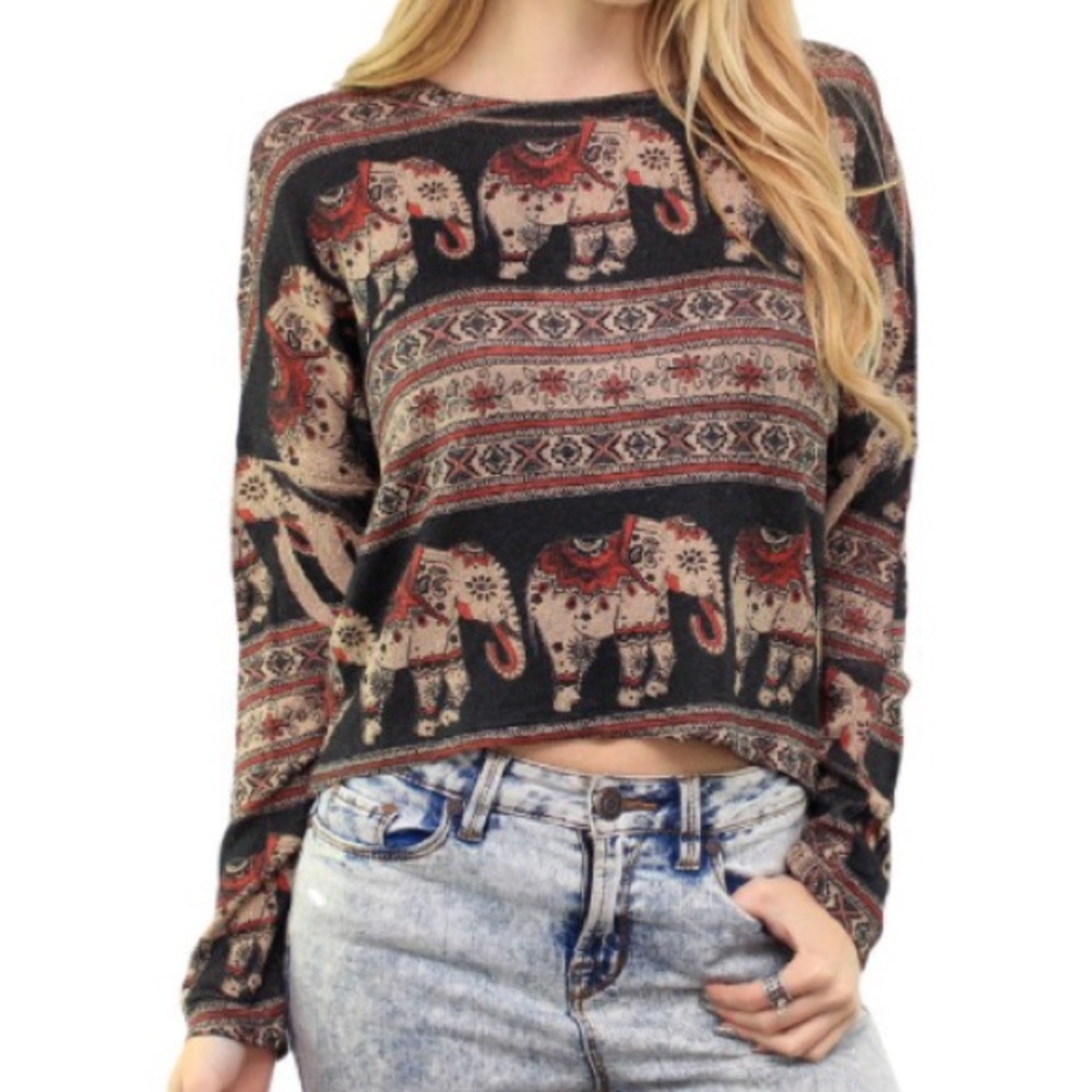⭐️5 STAR rated JACQUELINE taupe tribal print top